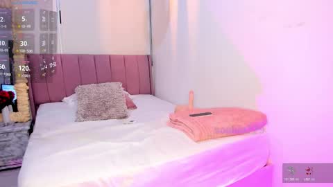 Im Sophia Model Independent   Enjoy My videos here when Im Offline online show from October 29, 10:43 pm