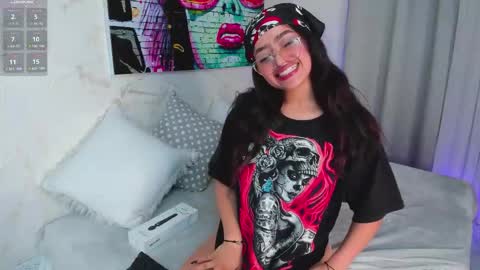   online show from February 11, 8:12 pm