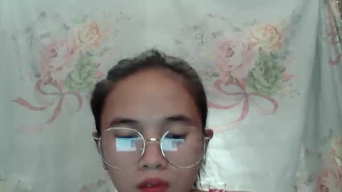 sophie_193 online show from May 14, 3:05 am