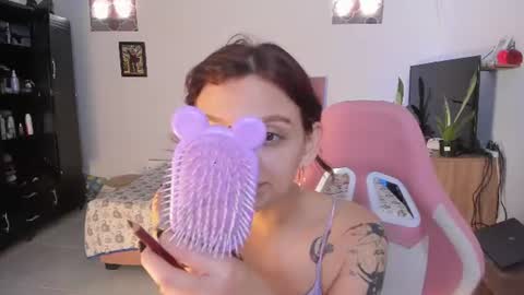 sophie doll online show from July 7, 8:24 pm