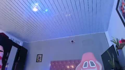 sophie doll online show from July 24, 7:11 pm