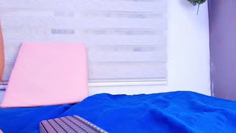 sophie online show from September 10, 1:45 pm