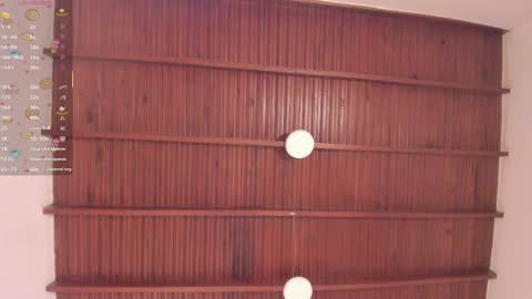 sophie_smith19 online show from April 9, 1:28 pm