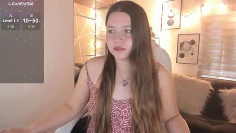 Sophie  online show from December 21, 1:28 pm