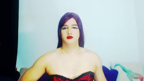 sophiehillsxo online show from March 30, 2:22 am