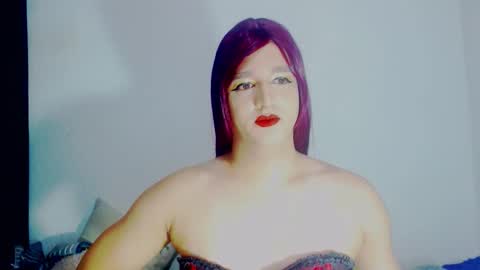 sophiehillsxo online show from March 20, 3:00 am