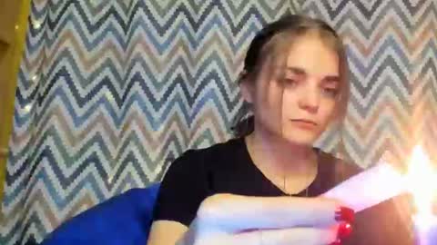 Sophie and my bestie Mandy    online show from November 29, 3:30 pm