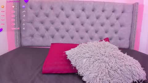 Sophii  online show from March 11, 8:45 pm