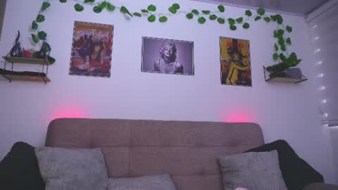 Sophiie online show from June 27, 9:21 pm