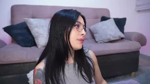 Sophiie online show from July 16, 3:21 am