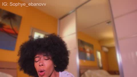 SEE U HERE OF  online show from October 29, 8:05 am