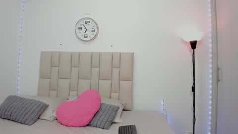 Sofia  online show from March 27, 11:50 pm