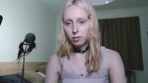 sora999999999 online show from March 17, 6:24 pm