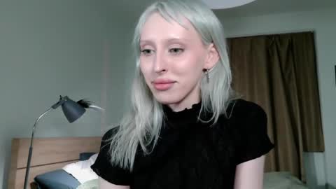 sora999999999 online show from June 1, 9:05 pm