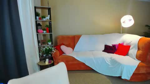 soulharmoonyy online show from March 9, 4:17 am