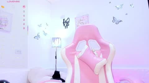 Alicia PVT OPEN online show from October 31, 1:28 am