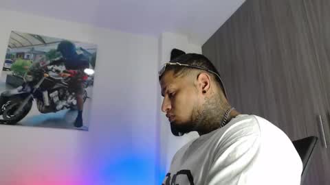 soy_apolo online show from February 9, 2:53 pm