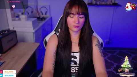 Luisa    online show from January 10, 10:26 pm