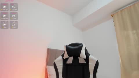 Instagram Soyamandaa  1 online show from February 25, 8:01 pm