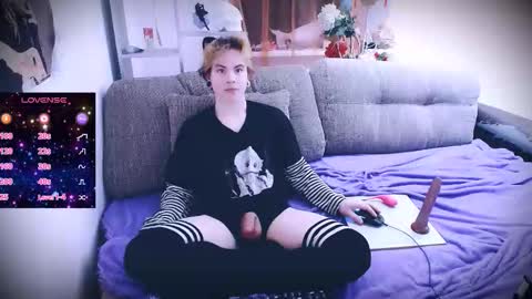 sparkyferret online show from November 26, 1:19 pm