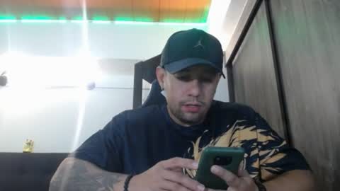     online show from April 16, 5:29 am