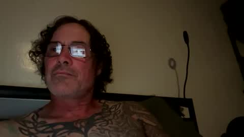 specter1972 online show from February 14, 12:57 am