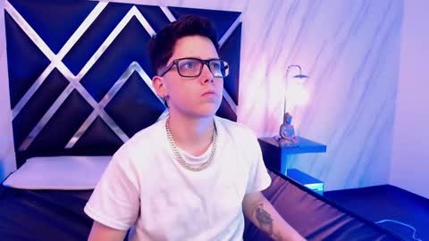 spencerm_ online show from December 13, 8:26 pm