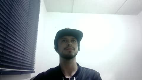 sperm_donor94 online show from November 7, 2:36 am