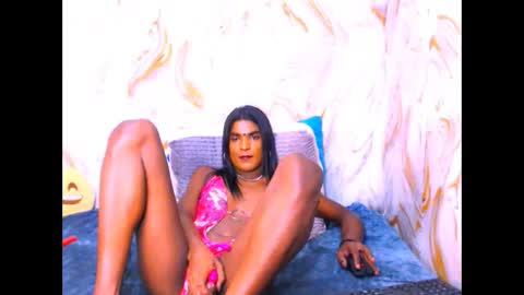 spicybarbie4u online show from March 28, 9:16 pm