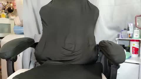 SpikedBella Same on all socials and OF online show from January 10, 12:05 am