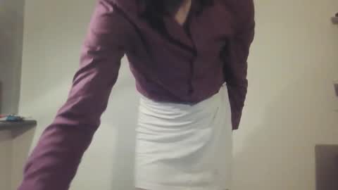 ellie online show from March 18, 10:48 pm