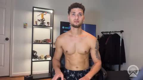 Splash8x online show from November 25, 4:50 pm