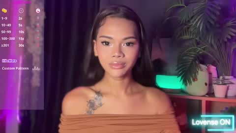 CALL ME RAINE online show from March 10, 2:38 am