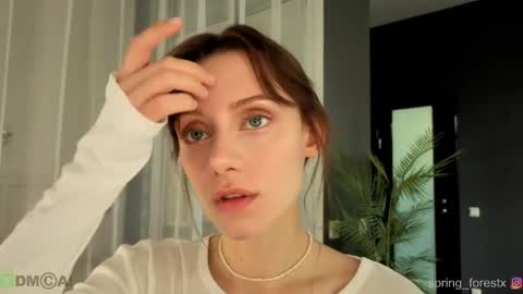 Lily  my new acc3 online show from May 28, 2:04 pm
