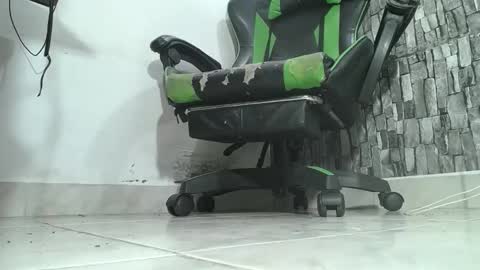 sr master cum its my old account online show from October 31, 1:39 am