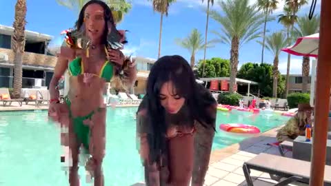 Srta Roja online show from April 21, 6:26 pm