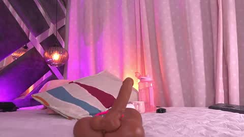 Snapshot of ss_samantha chatting on September 30, 7:57 pm samantha online show from September 30, 7:57 pm
