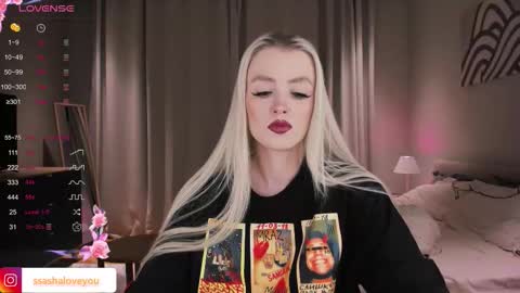 Alexandra online show from November 21, 10:30 pm