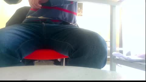 Snapshot of ssenzo chatting on February 27, 12:12 pm ssenzo online show from February 27, 12:12 pm