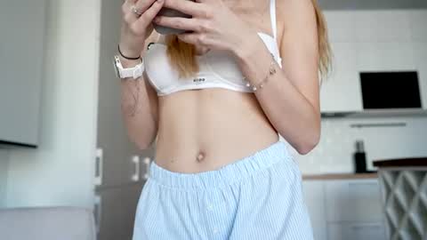 Scarlett online show from July 6, 11:51 am