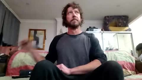 ssssiiiikkkk online show from October 2, 1:43 pm