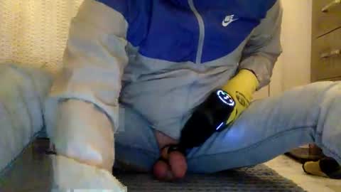 st3ps0n online show from April 11, 8:35 pm