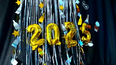   online show from December 31, 2:03 pm