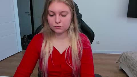 Stacy  online show from October 7, 11:28 am