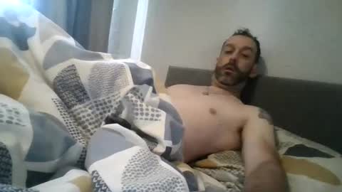 Snapshot of stallion115022 chatting on September 13, 7:11 am stallion115022 online show from September 13, 7:11 am