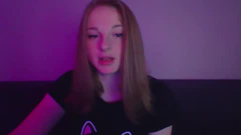 star_girlish online show from November 4, 7:04 pm