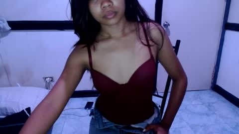 stardust990878 online show from June 12, 5:56 pm