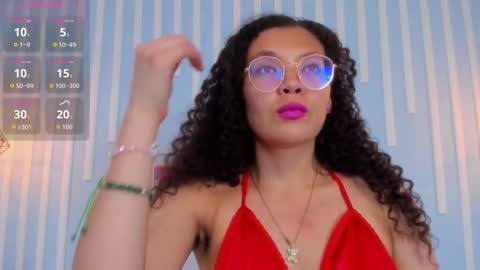 Stark Jones online show from October 3, 8:28 pm