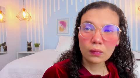 Stark Jones online show from October 5, 1:51 pm