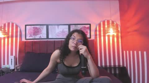 Stark Jones online show from March 18, 12:55 pm